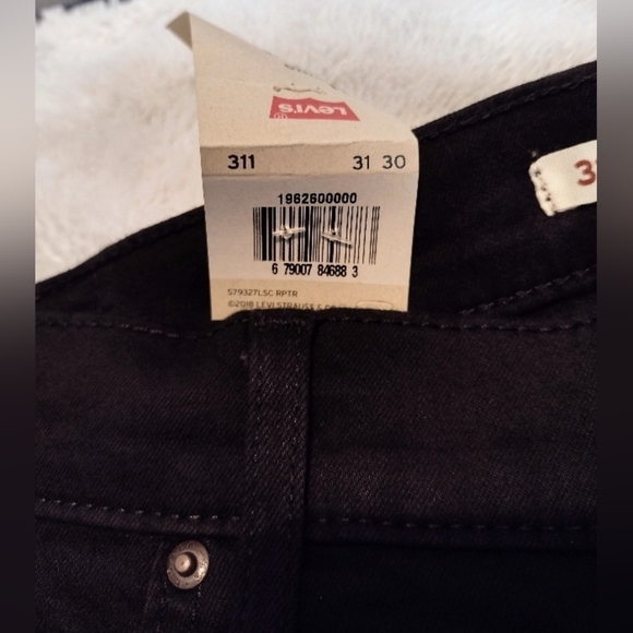 NWT  Levi 311 Shaping Skinny Jeans 31 × 30 Size 30 Tummy Slimming Mid Rise - Picture 2 of 10